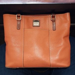 Dooney and Bourke matching purse and wallet